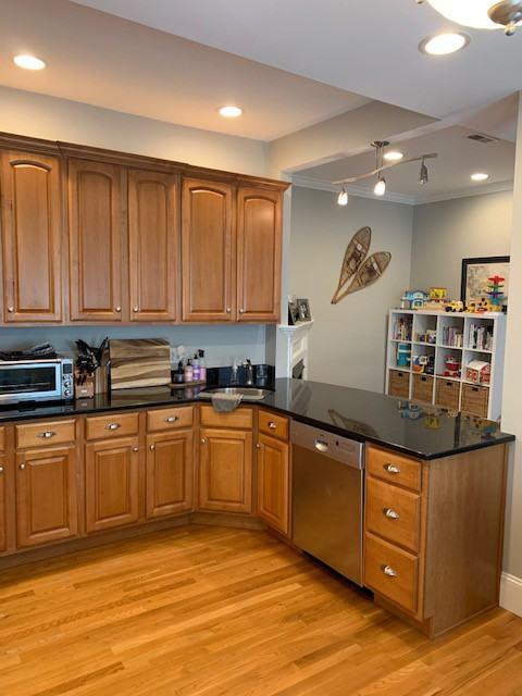 43245926  629 East 6th Street #2 for Sale
