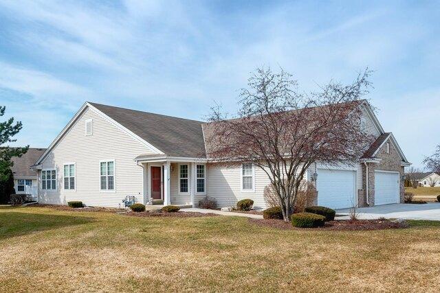 2 bedroom in Waterford WI 53185 for Sale