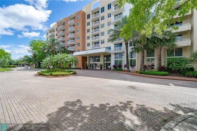 1 bedroom in Aventura FL 33180 for Sale