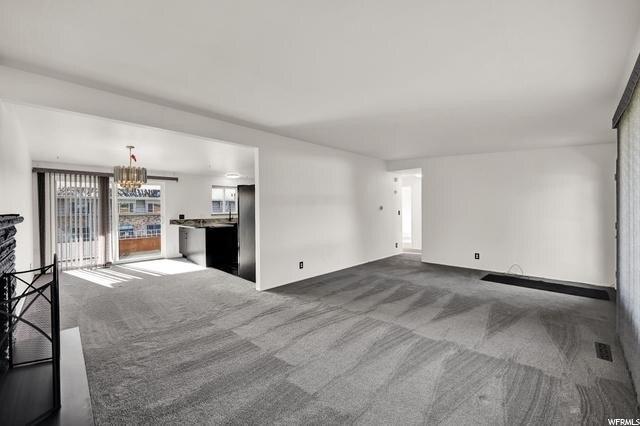 2 bedroom in Holladay UT 84117 for Sale