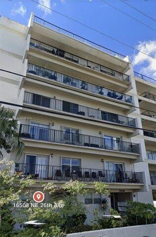 2 bedroom in North Miami Beach FL 33160 for Sale