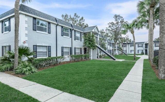2 bedroom in Orlando FL 32810 for Sale