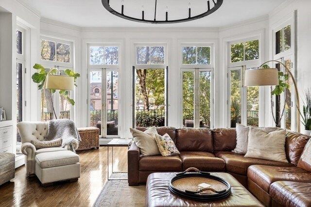 2 bedroom in Boston MA 02108 for Sale