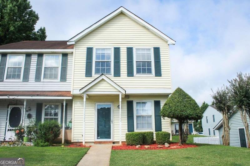 Townhouse, Traditional, House - Mcdonough, GA  311 Quincy Ave for Sale