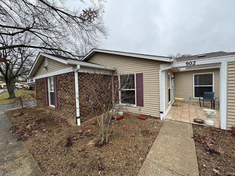 Condo/Villa - Bloomington, IN  902 E Waterloo Dr for Sale