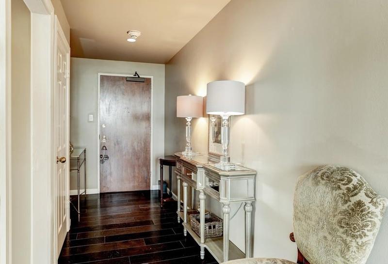 651 Bering Dr #601, Houston, TX 77057 - MLS 57579366 for Sale