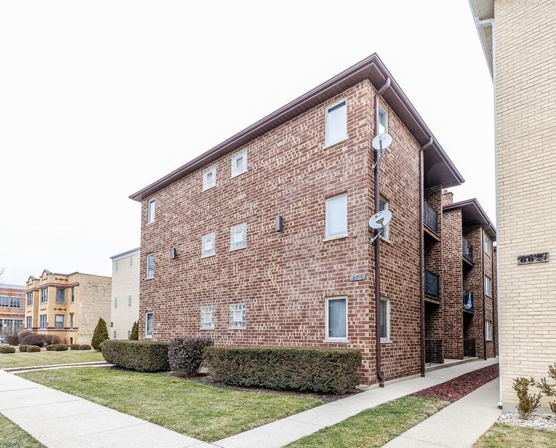 6625 N Northwest Hwy #301, Chicago, IL 60631 - MLS 11975914 for Sale