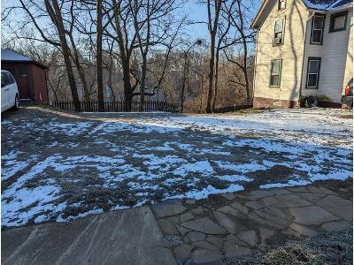 Wellman Ave SE for Sale