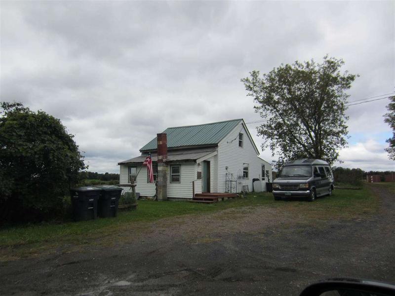 253 US Rte 2, Grand Isle, VT 05458  622323235 for Sale