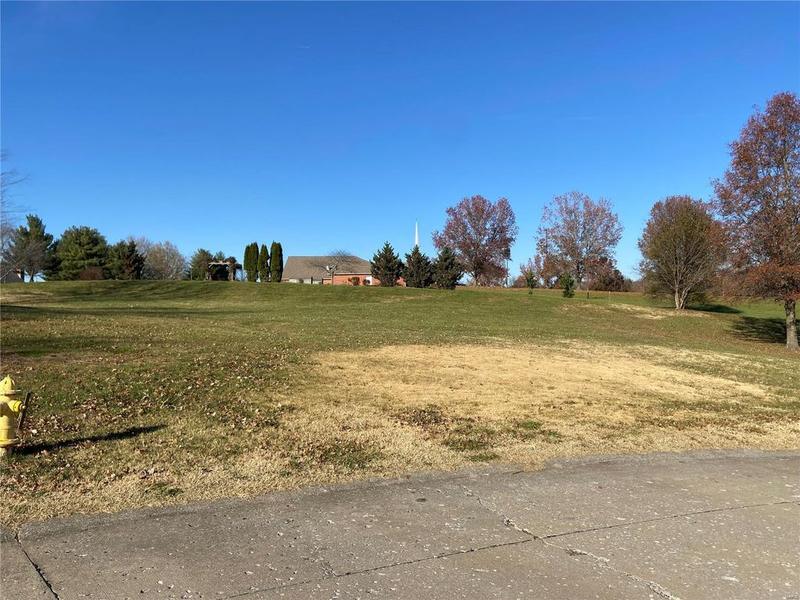 2501 Horse Shoe Rdg, Cape Girardeau, MO 63701  MLS# 23070557 for Sale