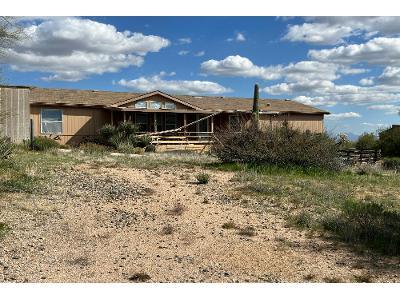 E Westland Rd for Sale