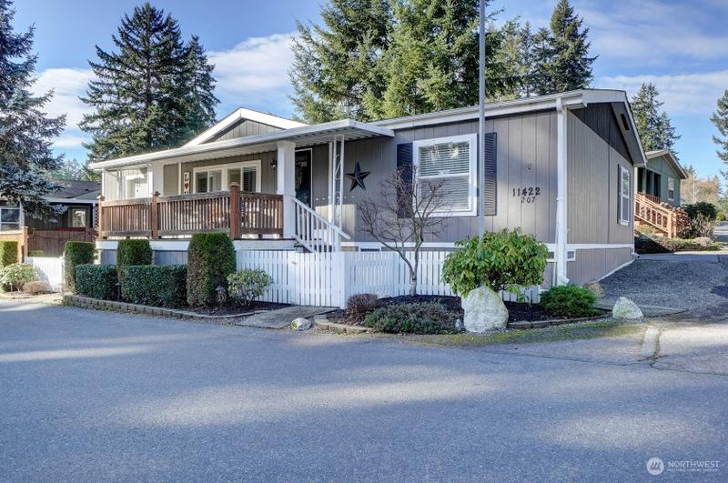 11422 125th St Ct E #207, Puyallup, WA 98374 - MLS 2197493 for Sale