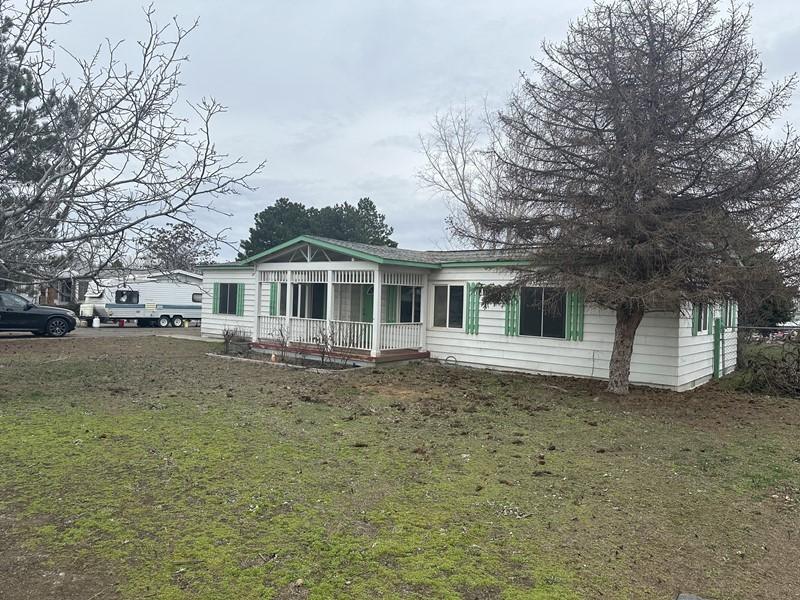 3 Bedroom Mobile Home W/ Shop! for Sale