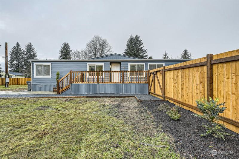 8220 163RD AVE NE, Lake Stevens, WA 98258 Manufactured On Land For Sale  MLS# 2192078
