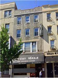 Mixed use 4 family/office/store - 6 units for Sale