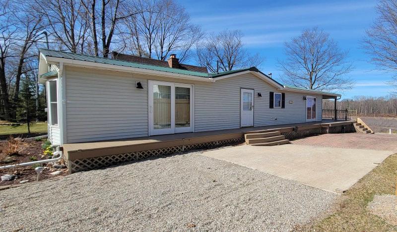 Beaverton, Gladwin County, MI Lakefront Property, Waterfront Property, House for sale Property ID: 419110945