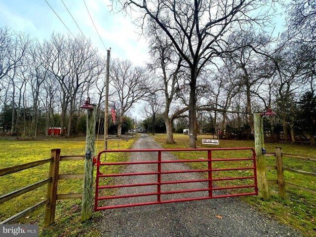 3 Bedroom 1.5 Bath In Dorothy NJ 08317 for Sale