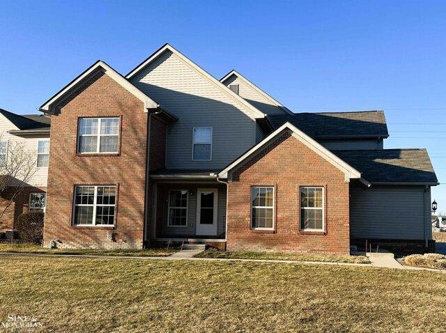 2 Bedroom 2 Bath In Chesterfield MI 48047 for Sale