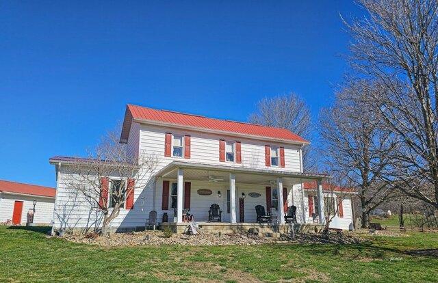 3 Bedroom 2 Bath In Gallipolis OH 45631 for Sale