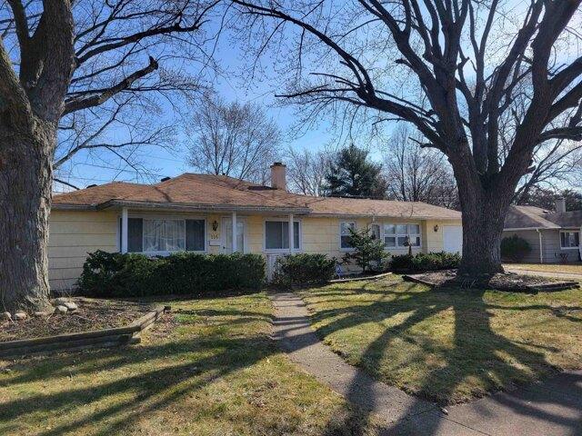 2 Bedroom 1.5 Bath In South Bend IN 46615 for Sale