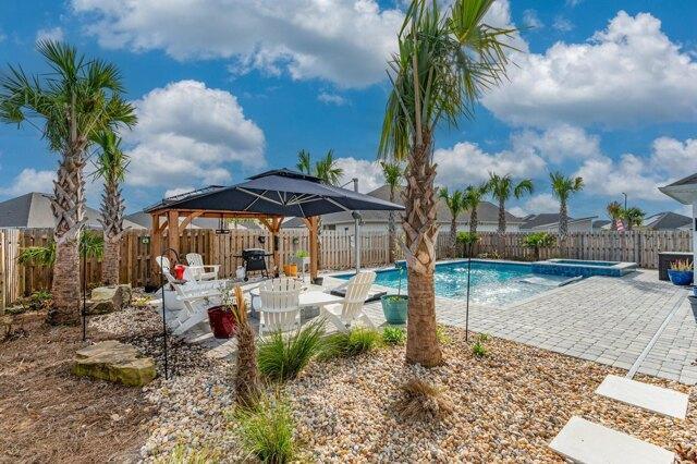 5 Bedroom 3 Bath In Gulf Breeze FL 32563 for Sale