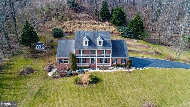 4 Bedroom 3 Bath In Stafford VA 22554 for Sale