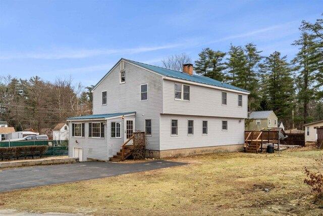 3 bedroom in Newton NH 03858 for Sale