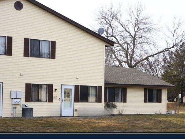 2 Bedroom 1 Bath In Brooklyn Park MN 55445 for Sale