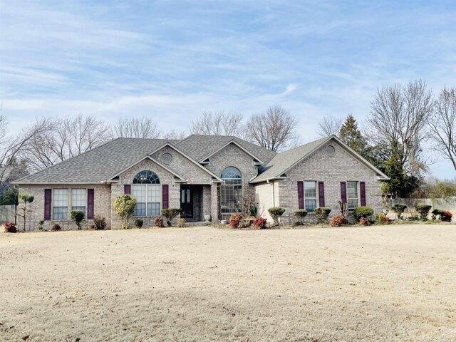 4 Bedroom 2 Bath In Conway AR 72034 for Sale