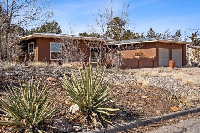 3 Bedroom 2 Bath In Los Alamos NM 87547 for Sale