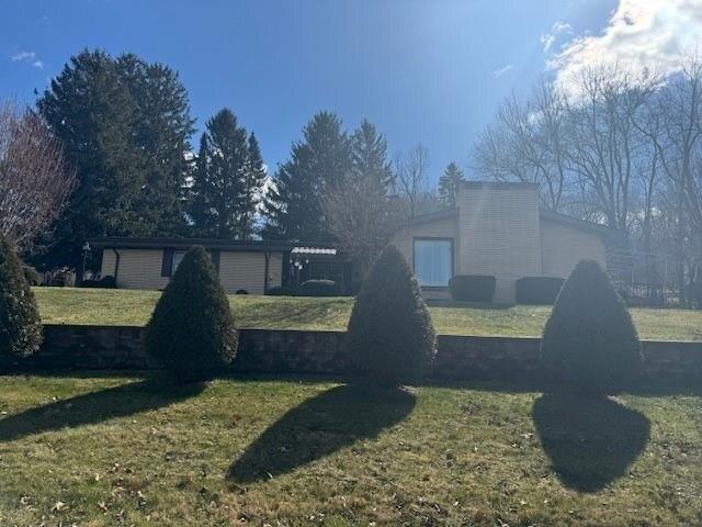 3 bedroom in Derry PA 15627 for Sale