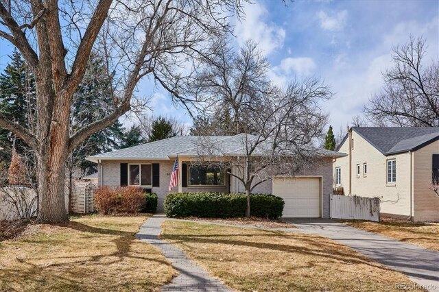 3 bedroom in Denver CO 80220 for Sale