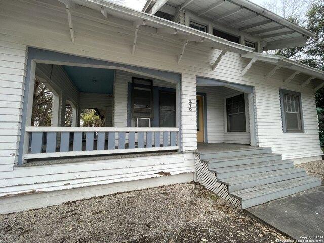 2 bedroom in San Antonio TX 78210 for Sale