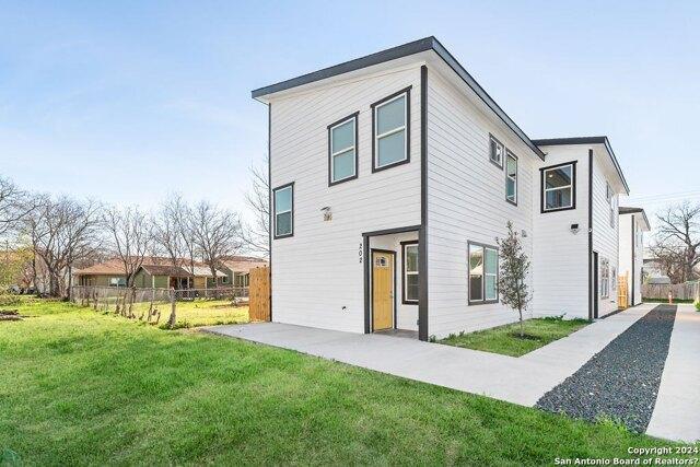 4 bedroom in San Antonio TX 78202 for Sale