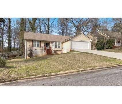 Just Listed! Spacious 3BR w/ Open Floor Plan & Neighborhood Pool - for Sale