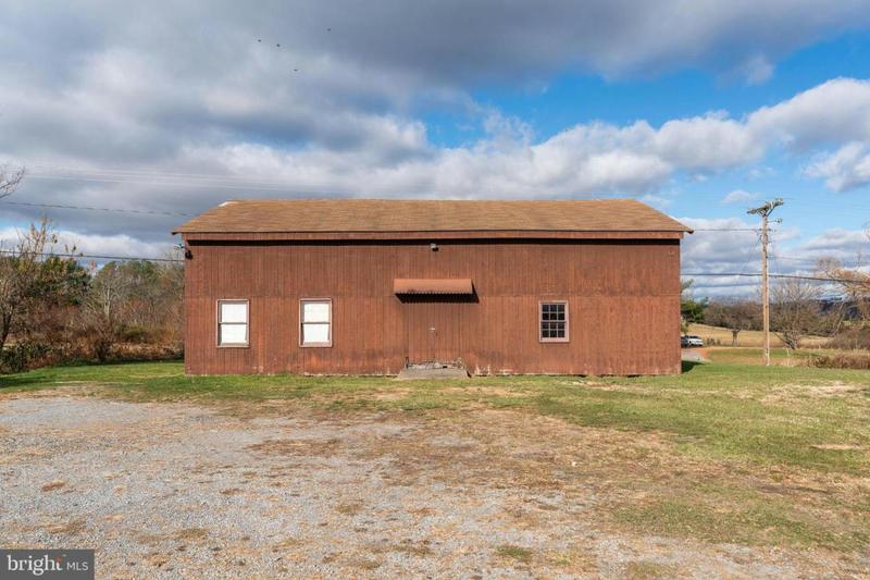 4969 LEE JACKSON HWY, GREENVILLE, VA 24440 Single Family Residence For Sale  MLS# VAAG2000282