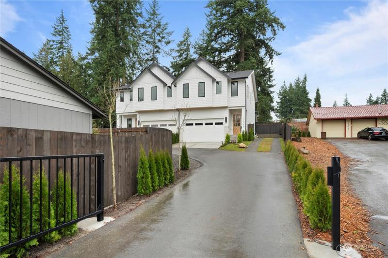 11618 35TH AVE SE # A, Everett, WA 98208 Single Family Residence For Sale  MLS# 2204929