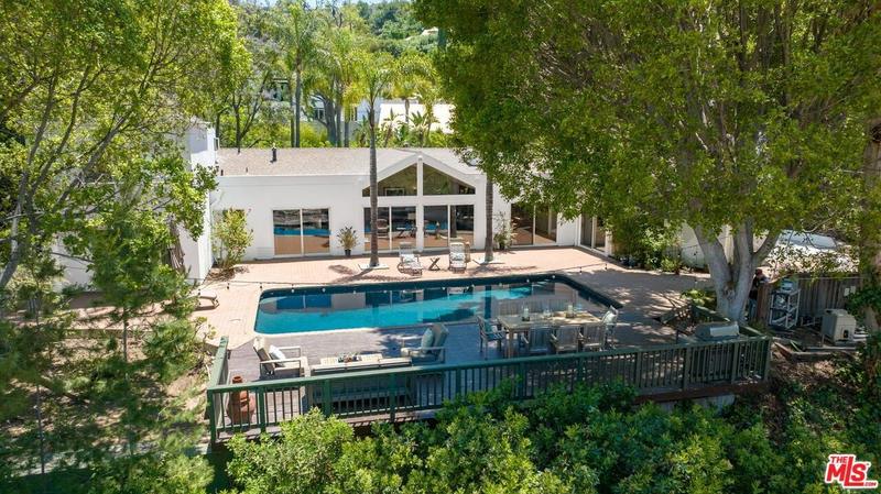 Encino, Los Angeles County, CA House for sale Property ID: 418683497