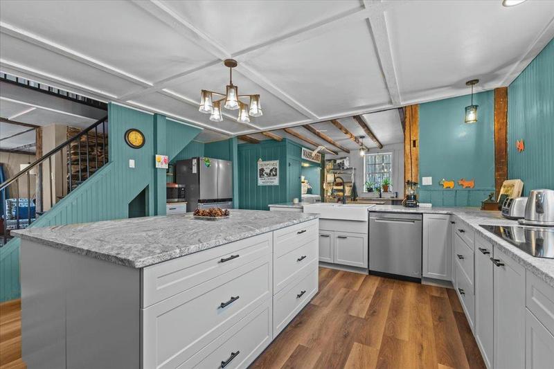 1067 STONE RD, Brookfield, VT 05036 Single Family Residence For Sale  MLS# 4983765