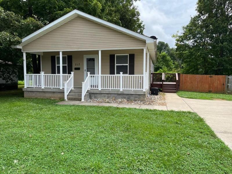 217 Haycraft St for Sale