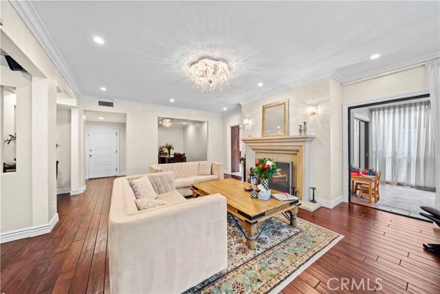 1422 N Central 4, Glendale CA 91202 for Sale