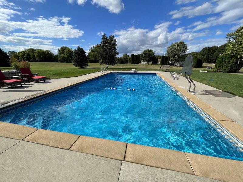 W14024 CRESTVIEW DR, Prairie Du Sac, WI 53578 Single Family Residence For Sale  MLS# 1971195