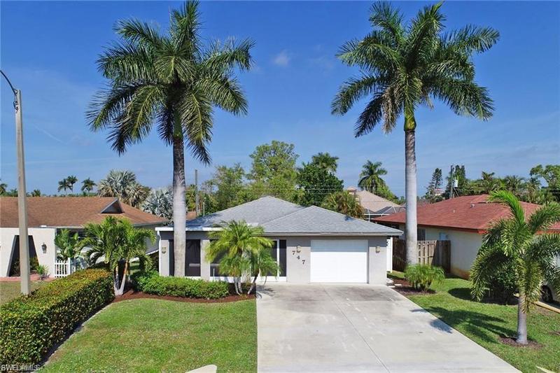 747 106th Avenue North, Naples, FL 34108 for Sale
