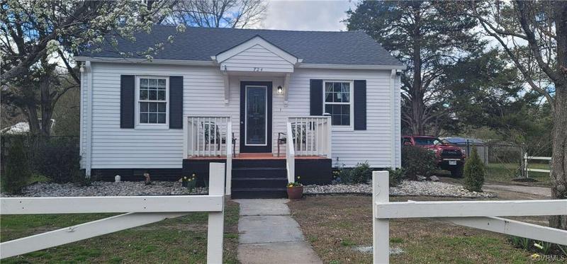 724 Yorkshire Dr, Richmond, VA 23224  628985513 for Sale