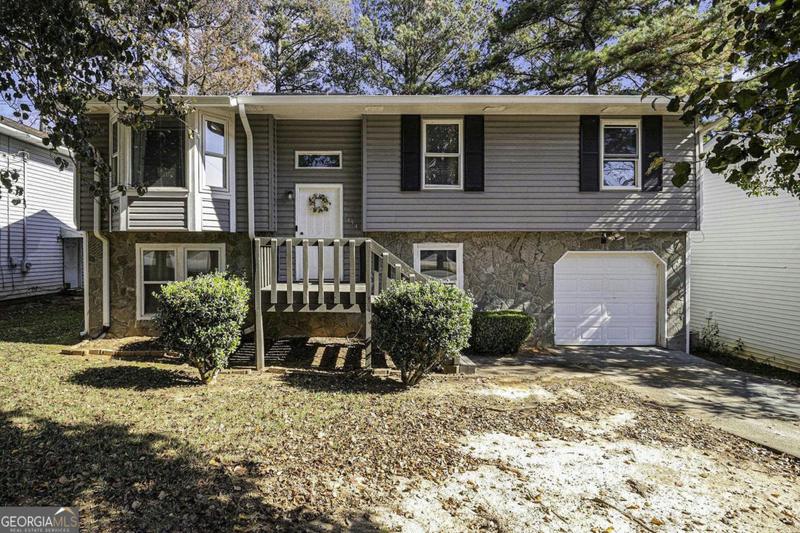 2154 SARA ASHLEY WAY, Lithonia, GA 30058 Single Family Residence For Sale  MLS# 10262620