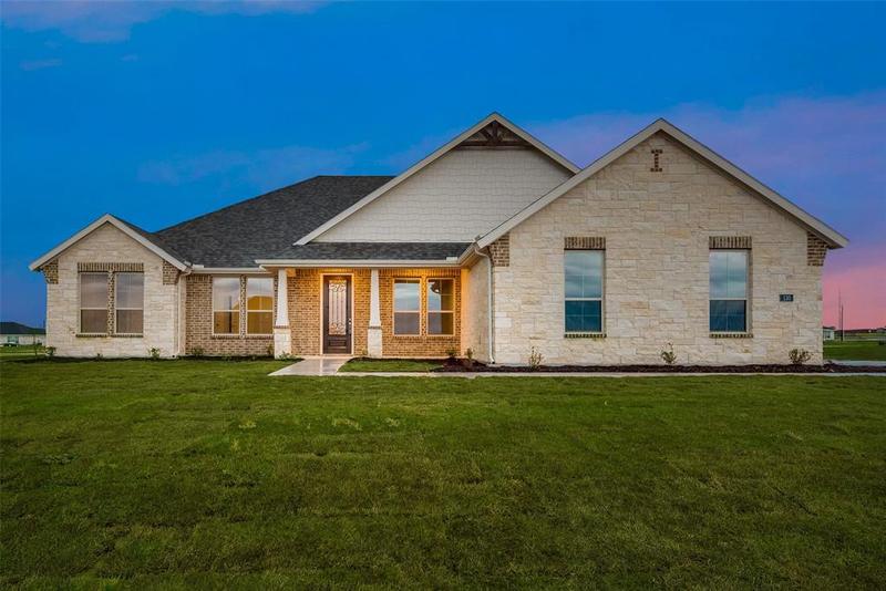 130 Pampas Ct, Decatur, TX 76234 for Sale