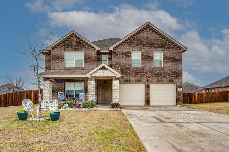 217 Hackney Dr, Waxahachie, TX 75165 for Sale