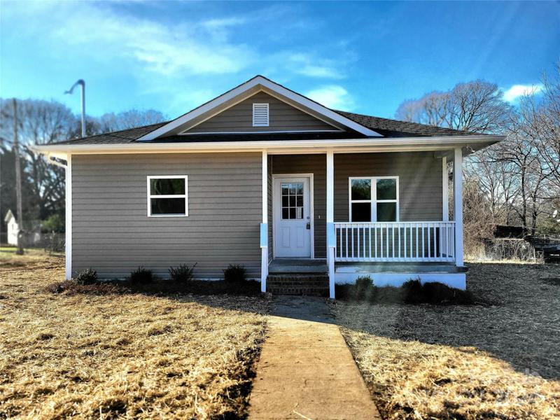 216 WINGET CIR, Gastonia, NC 28054 Single Family Residence For Sale  MLS# 4106529