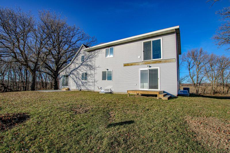 49132 Hillview Drive, Parkers Prairie, MN 56361 for Sale