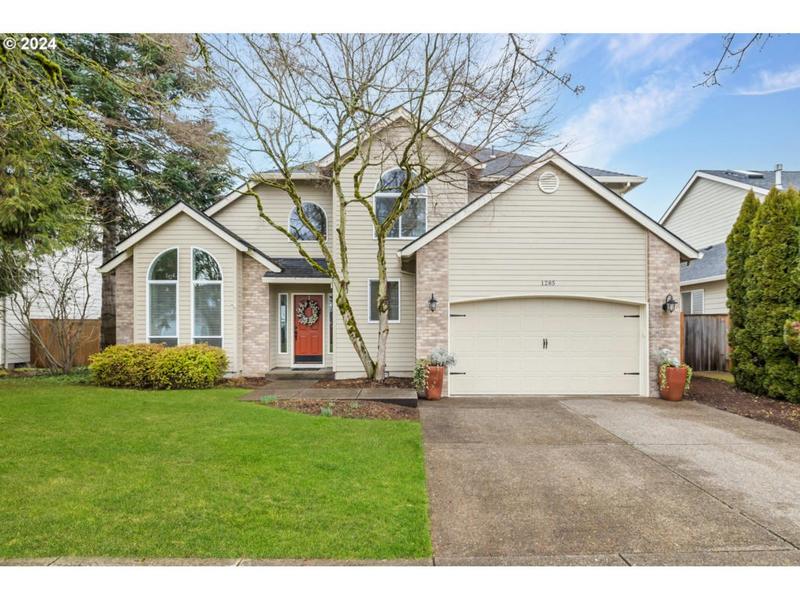 1285 NE ESTELLE CT, Hillsboro, OR 97124 Single Family Residence For Sale  MLS# 24629487